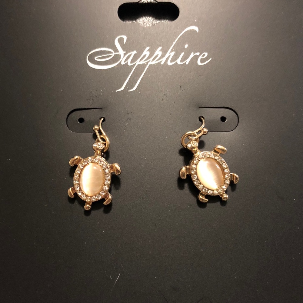 Sea Turtle Dangle Earrings - Picture 2 of 3